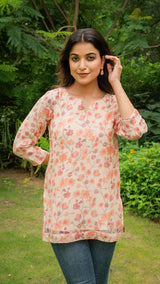 Myra Short Top In Mul Chanderi Silk - Peach