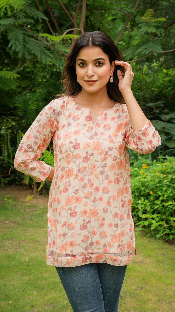 Myra Short Top In Mul Chanderi Silk - Peach