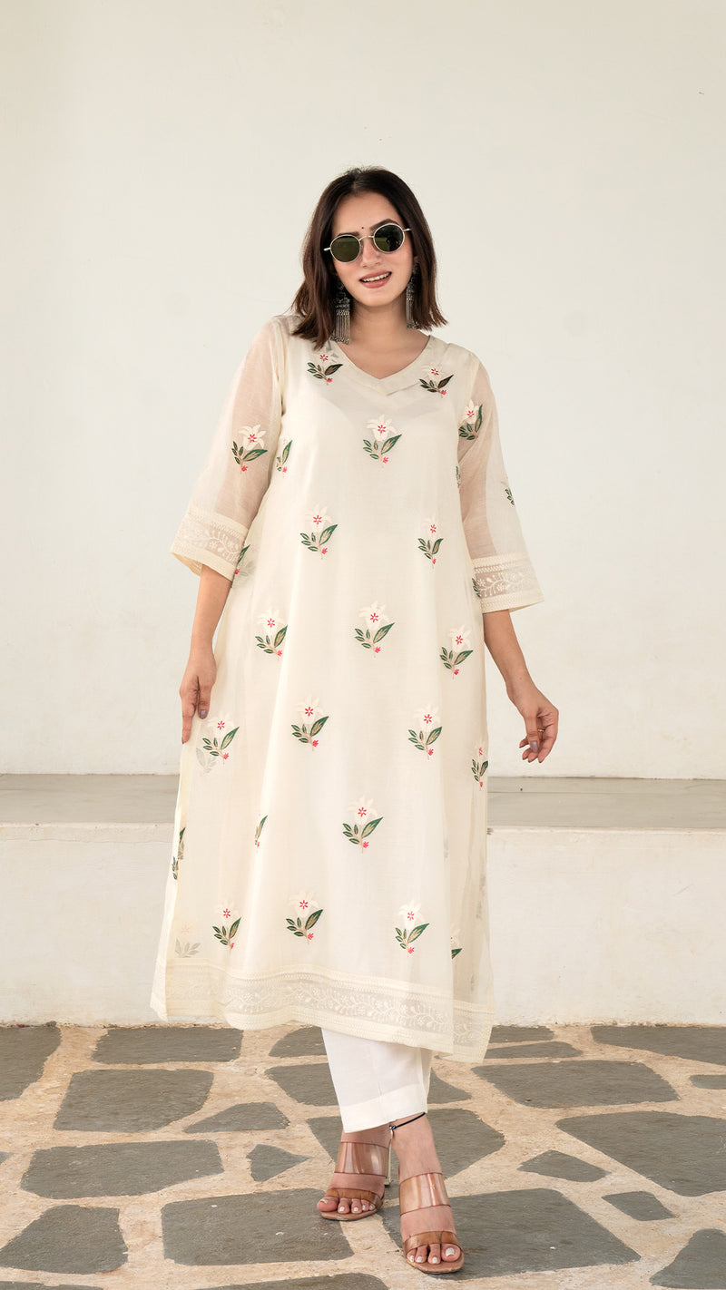 Kriya - Pristine White Embroidered Kurta Set In Chanderi Silk