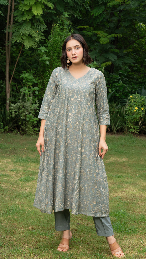 Spiti Embroidered Chanderi Kurta Set - Grey