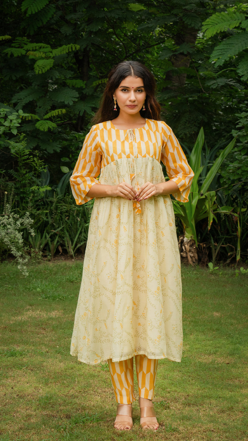 Dhriti Chanderi Pleated Kurta - Yellow