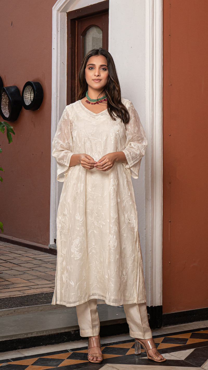 Zoya - Pristine White Self Embroidered Kurta Set In Chanderi Silk