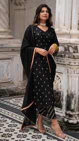 Amee Black Kurta Set In Silk