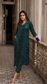 Bandhani Kurta Set In Silk - Dark Green