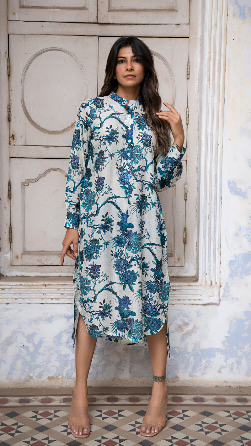 Neela Floral Kaftan In Soft Silk