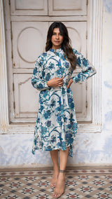 Neela Floral Kaftan In Soft Silk